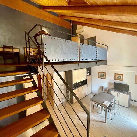 100 Torri Apartment อัลบา ภายนอก รูปภาพ