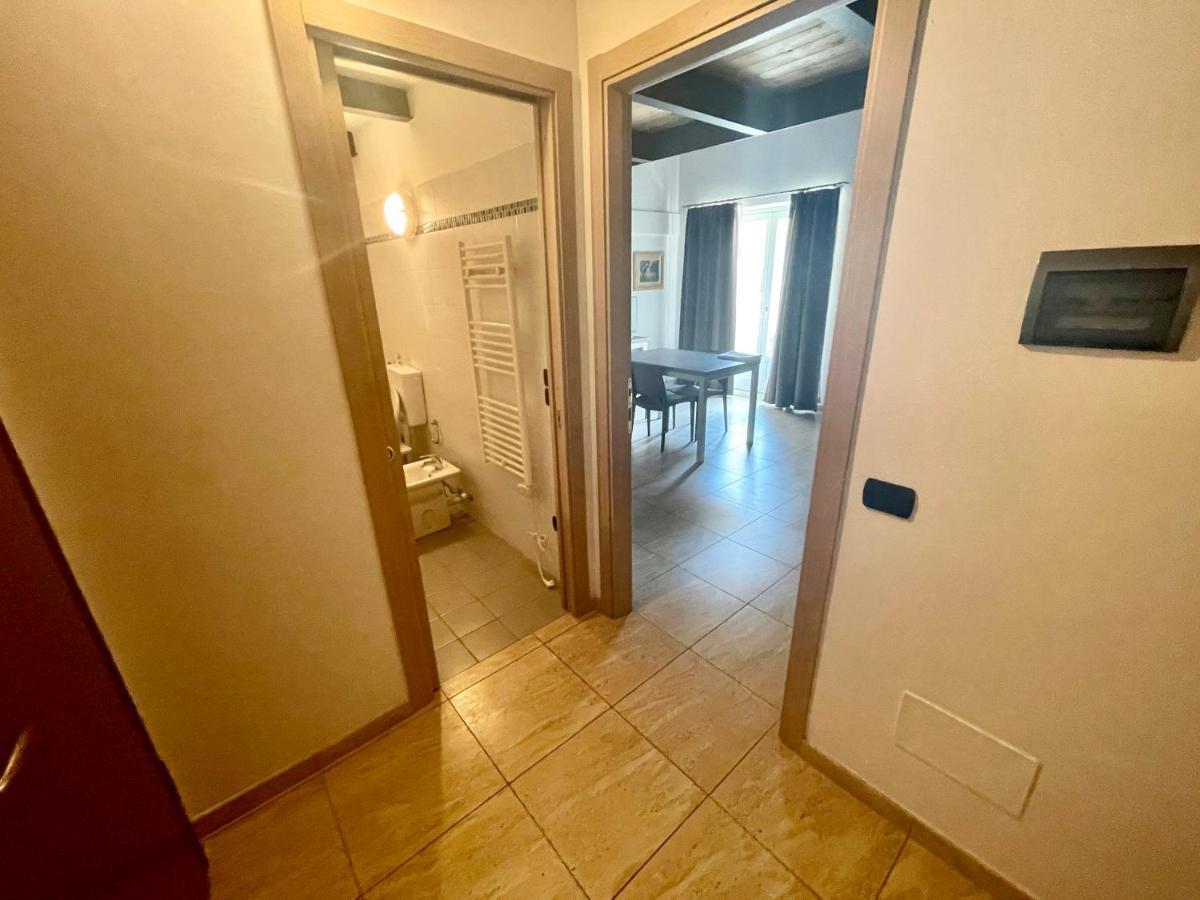 100 Torri Apartment อัลบา ภายนอก รูปภาพ